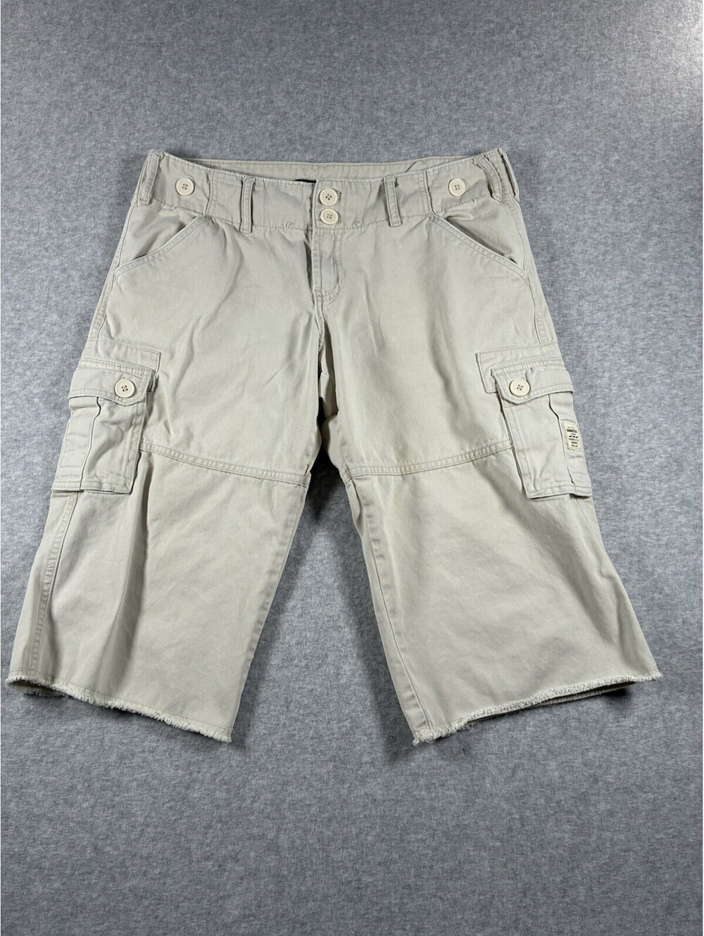 Squeeze Women's Juniors Cargo Shorts 11/12 Beige Cotton Twill Flat Front Button